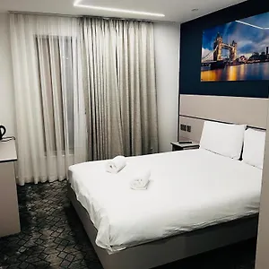 Hotel Grand