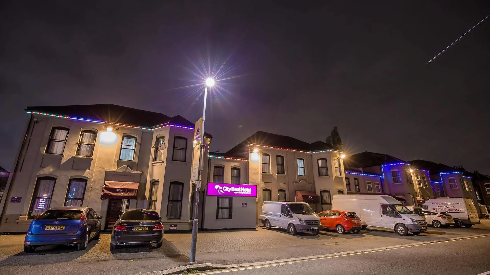 Citybest Hotel Ilford 2*,  Reino Unido